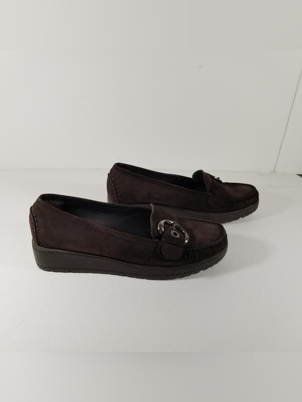 Stuart Weitzman Loafers Women's Size 7M Dark Brown Suede Wedge Buckle Detail